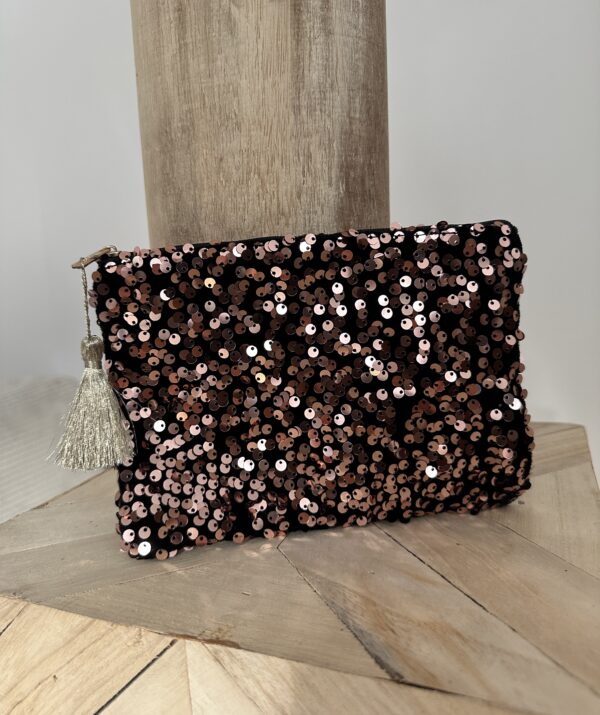 POCHETTE EN SEQUINS