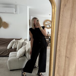 ENSEMBLE PLISSE NOIR