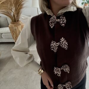 PULL SANS MANCHES LEOPARD