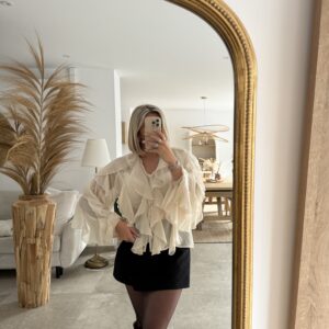 T-shirts & blouses