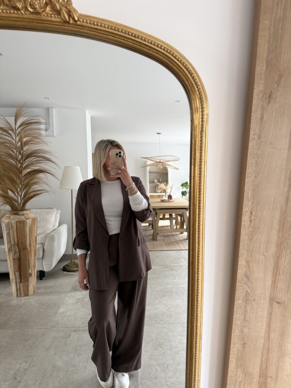 ENSEMBLE BLAZER TAUPE