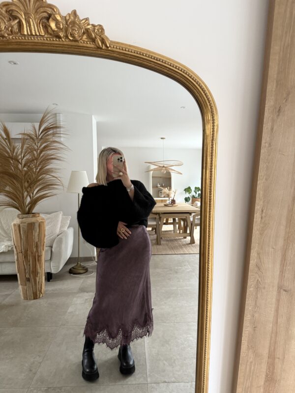 JUPE EN DENTELLE BORDEAUX