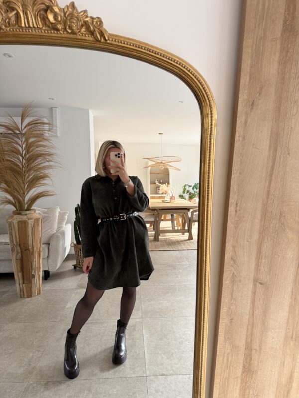 ROBE EN VELOURS KAKI