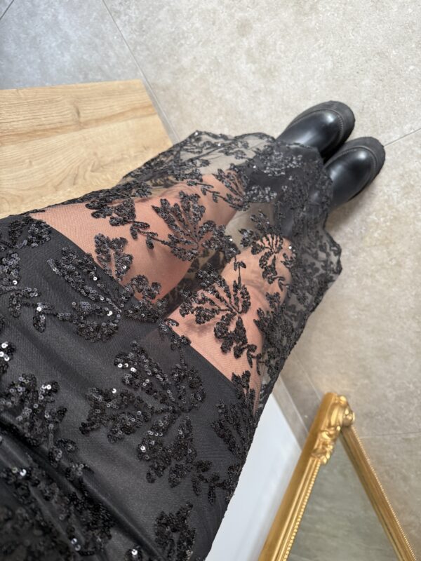 JUPE À DETAILS SEQUINS