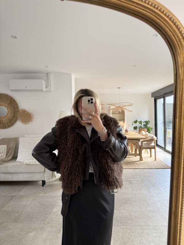 VESTE SANS MANCHES CHOCO