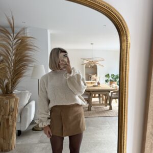 JUPE SHORT EN DAIM CAMEL